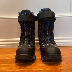 Boys snow boots